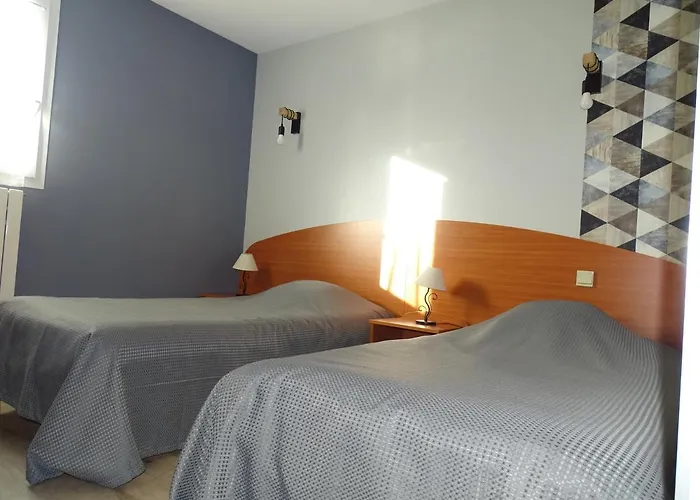 Logis Les 3 Marchands Bressuire